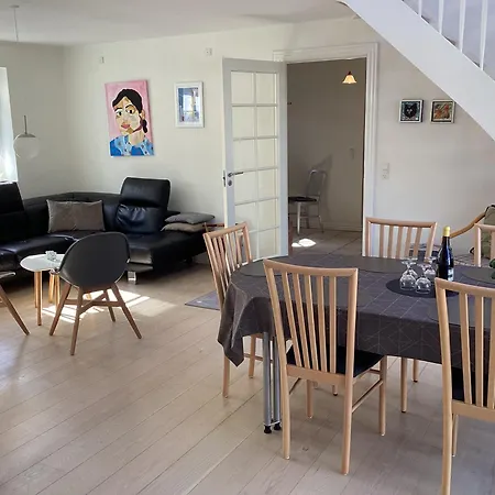 Villa Dejlig I Den Gamle Bydel