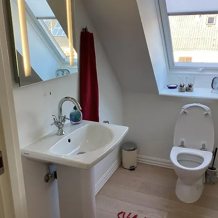 Dejlig I Den Gamle Bydel Villa *