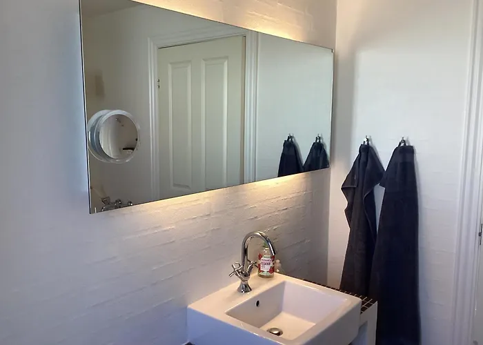 Dejlig I Den Gamle Bydel Villa Logstor