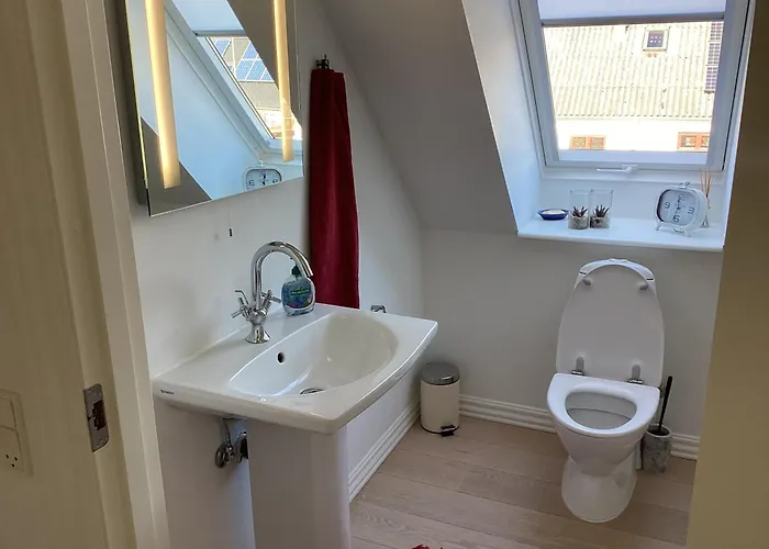 Dejlig I Den Gamle Bydel Villa *