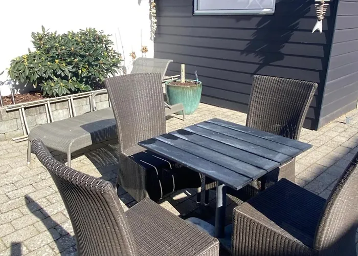 Dejlig I Den Gamle Bydel Villa *